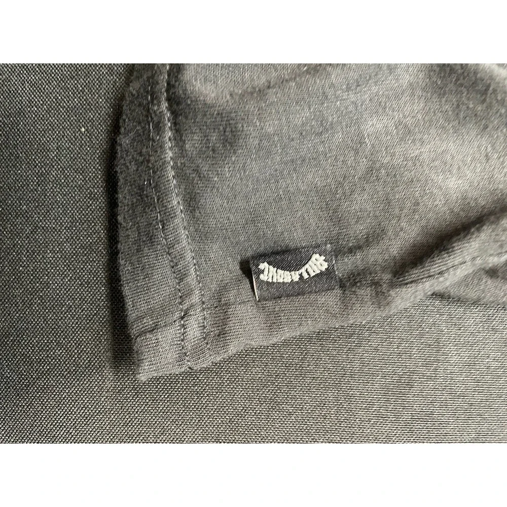 Billabong crayon wave